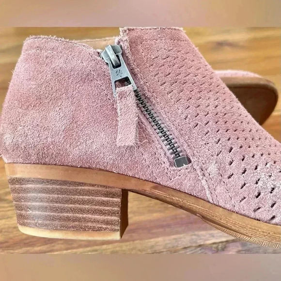 Lucky Brand | Dusty Pink Suede | Ankle Boots | Western, Size 6.5 - Picture 6 of 6